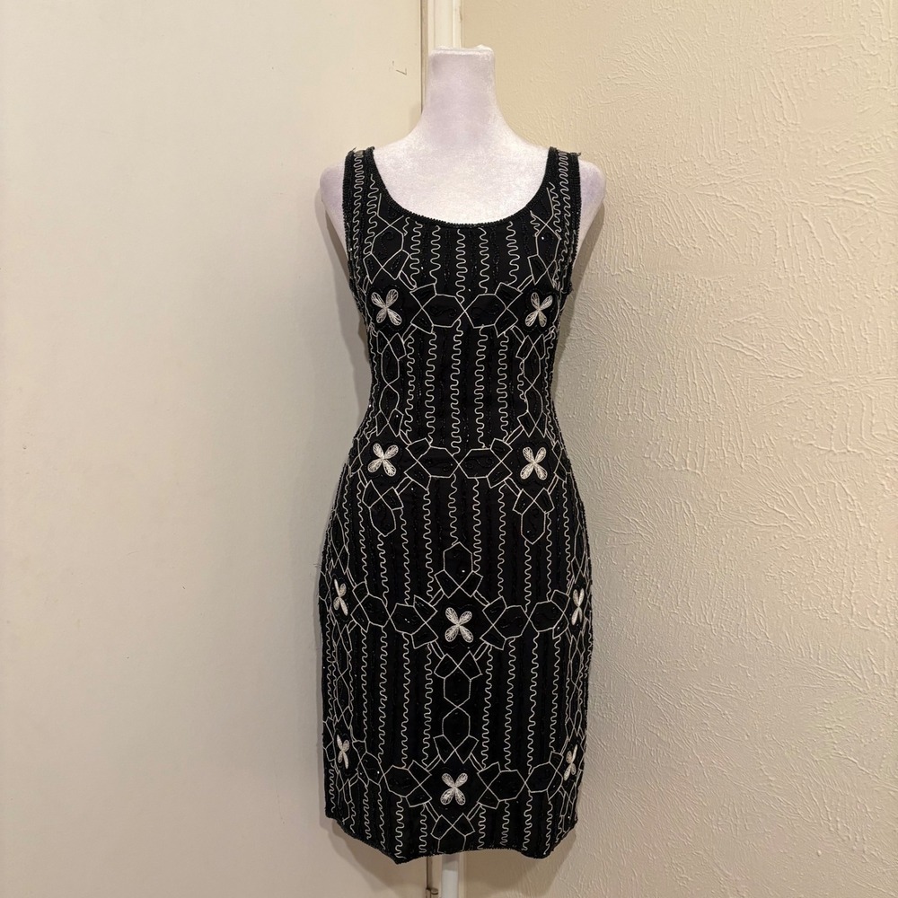 Black White 100% Silk Beaded Sequin Mini Dress Low Back Art Deco Nouveau Glam M